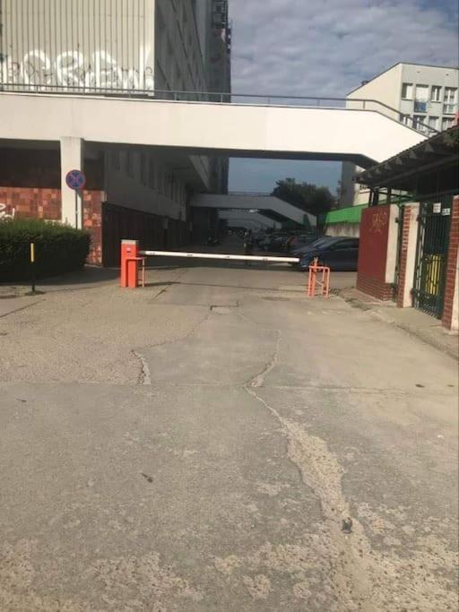 Apartament Przy Parku Klimatyzacja Parking Wifi Wrocław Zewnętrze zdjęcie